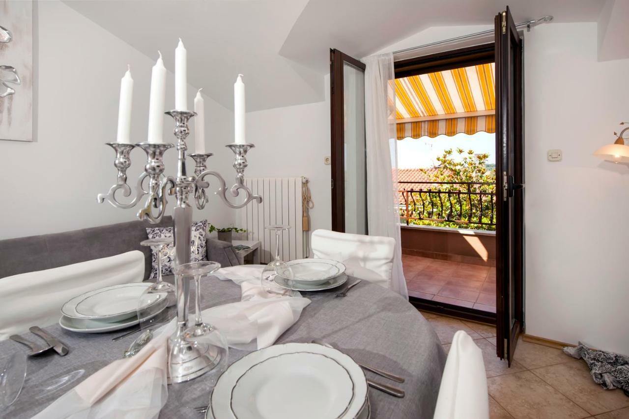 Apartment Len Ровинь Экстерьер фото